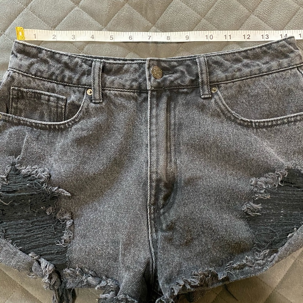 Forever 21 Black Jean Shorts